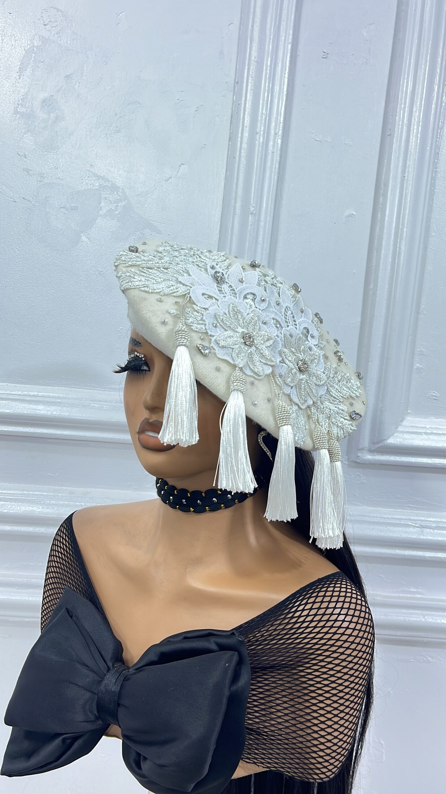 benita (1) benita (1)