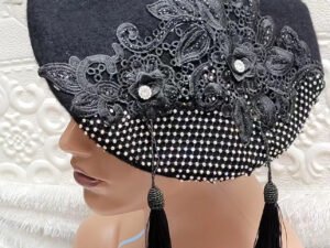 kadia beret, 20k, thick wool beret embellished with matching pieced rhinestone with double tarsels and applique detailing